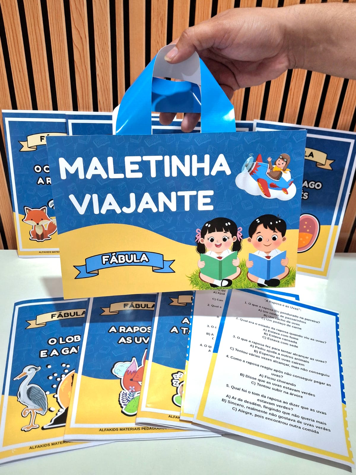 Maletinha Viajante - Edição Fábulas - Imagem 4