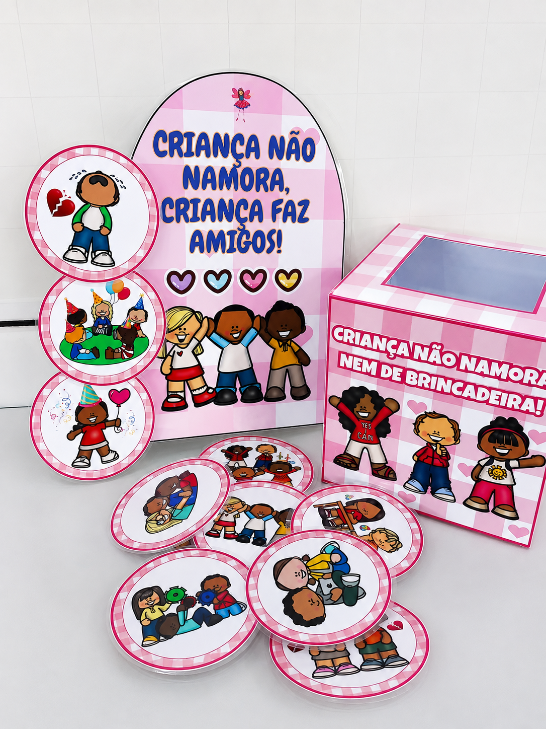 Luva de História: Criança não namora, nem de brincadeira!